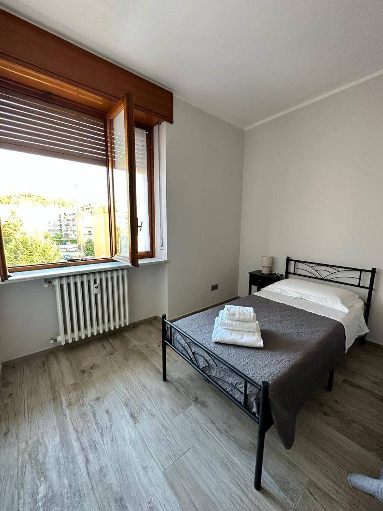 Ca Rosas - Appartamento Alba Alba  Eksteriør billede
